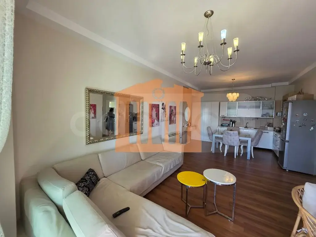 Apartament 1+2 dhoma 88 m²