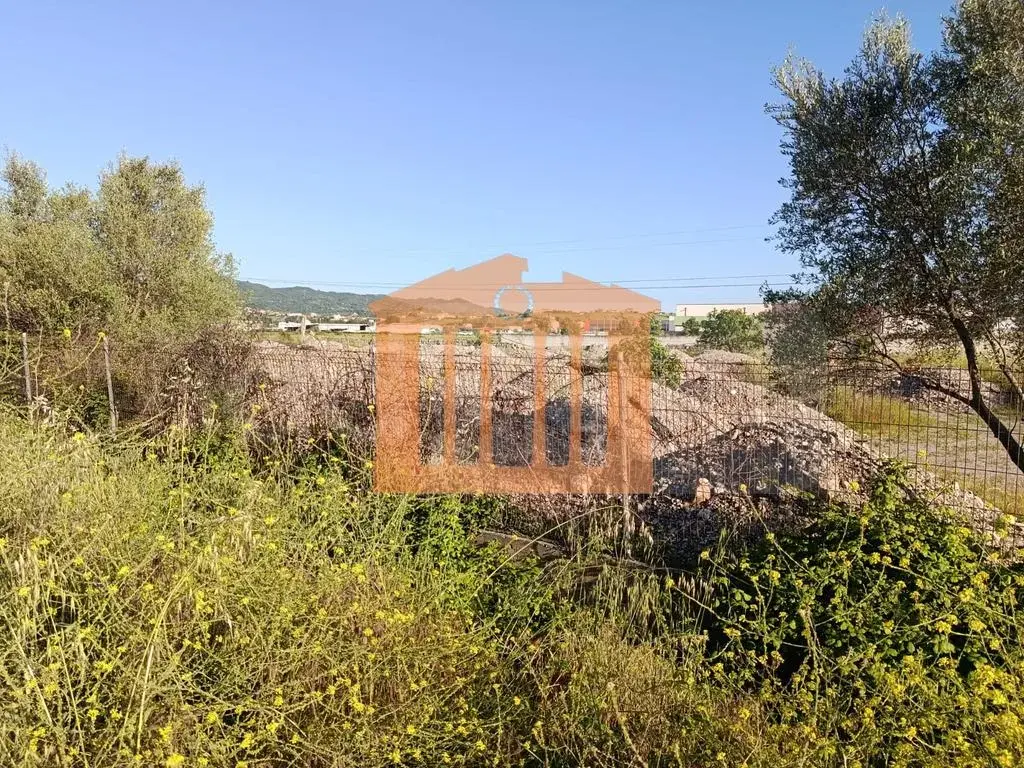 Parcela toke 4000 m²
