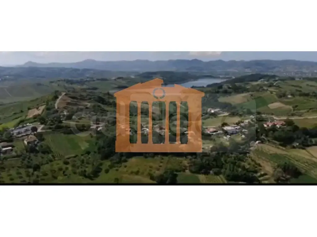 Parcela toke 22000 m²