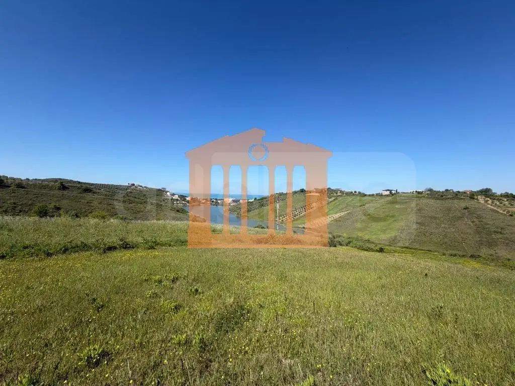Parcela toke 5200 m²
