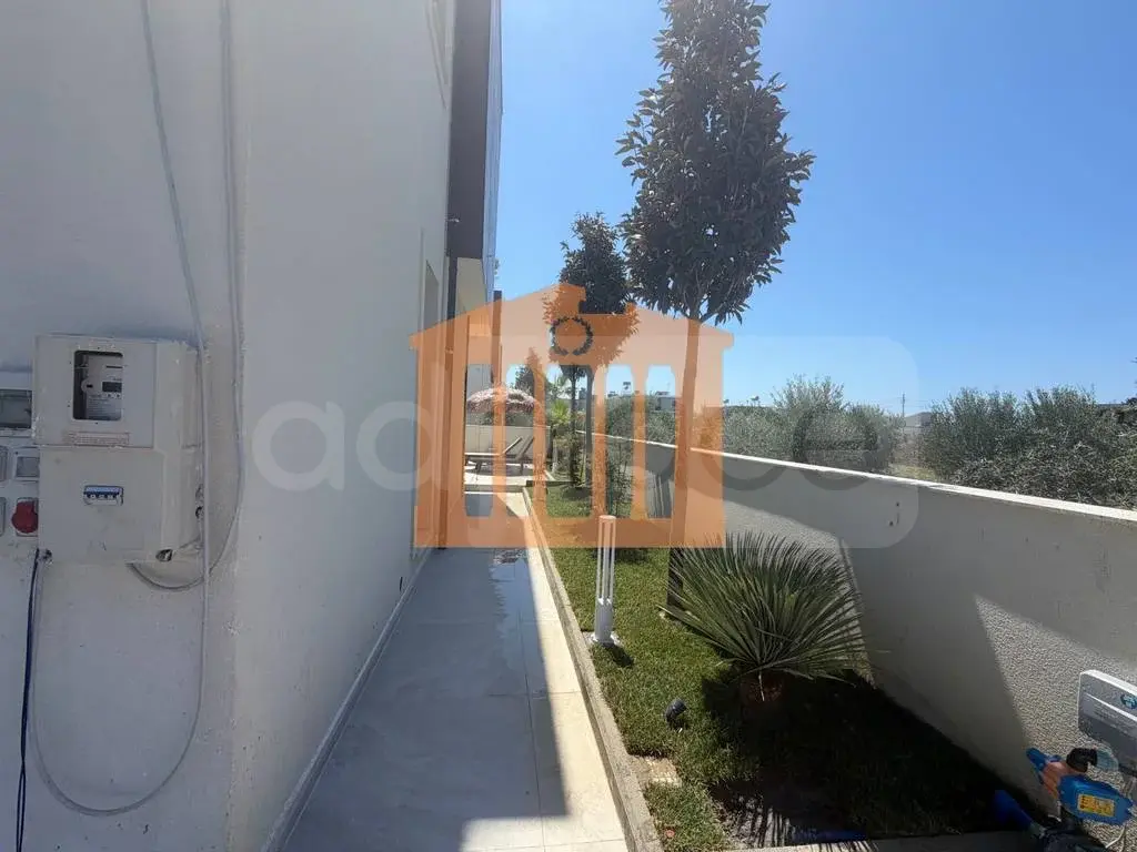 Vilë 167 m² 1 kati