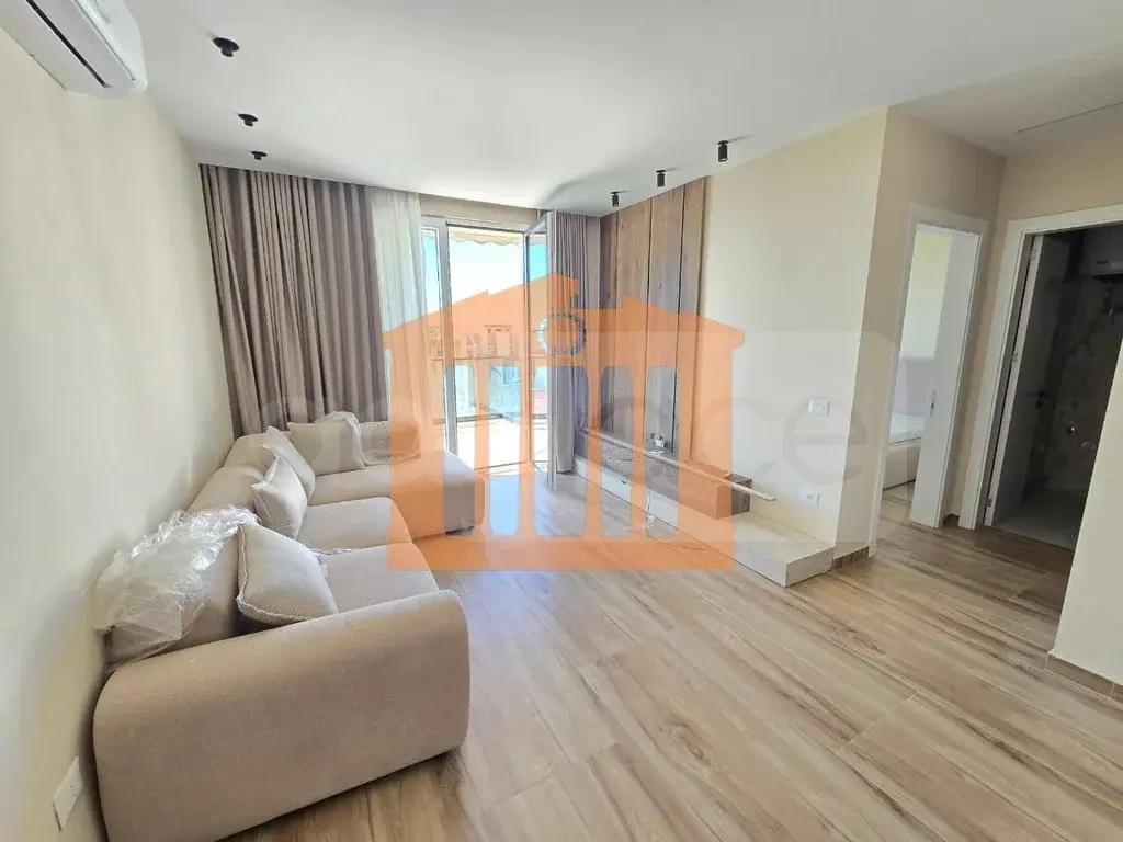 Apartament 1+1 dhoma 42 m² 6 kati