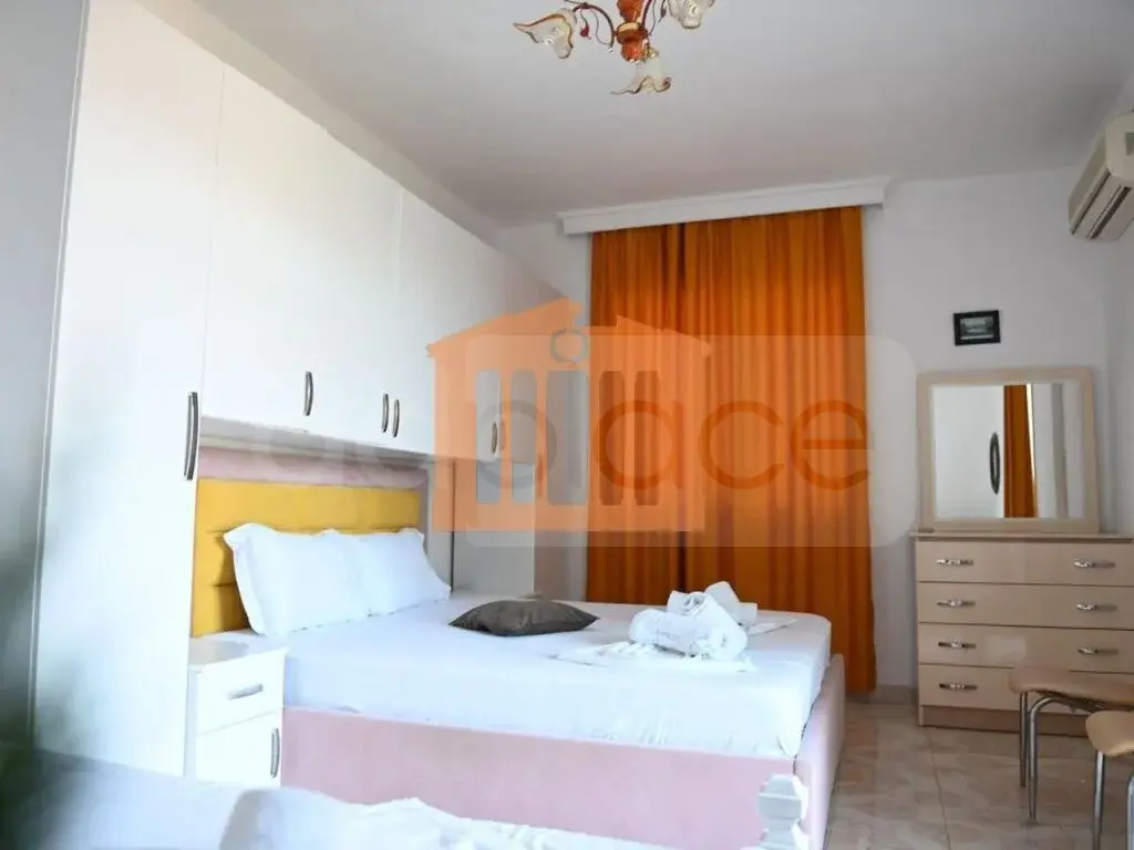 Pasuri të palujtshme komerciale 1000 m² 6 kati