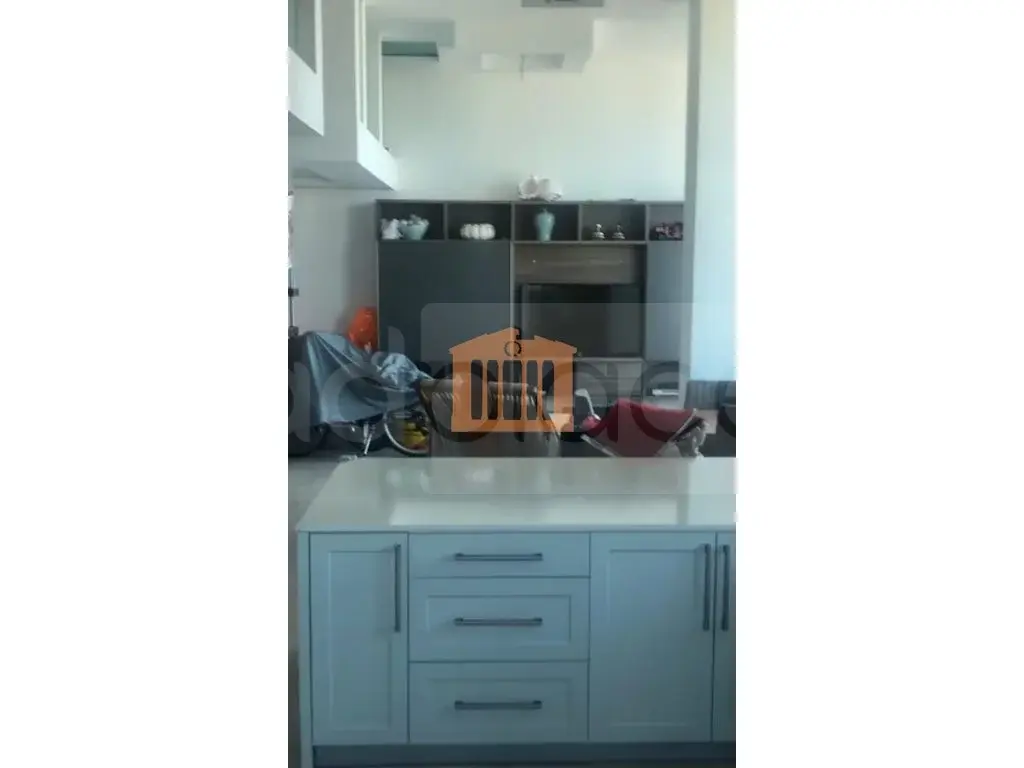 Apartament 1+3 dhoma 166 m² 3 kati