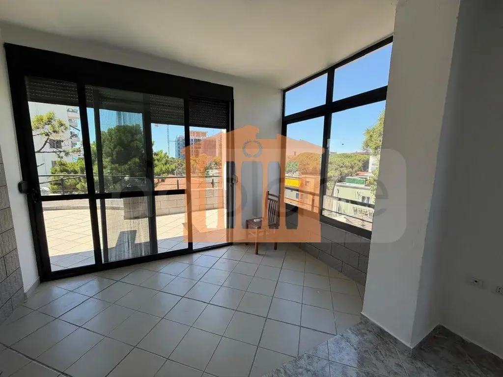 Квартира 1+1 комната 89 м² 4 этаж