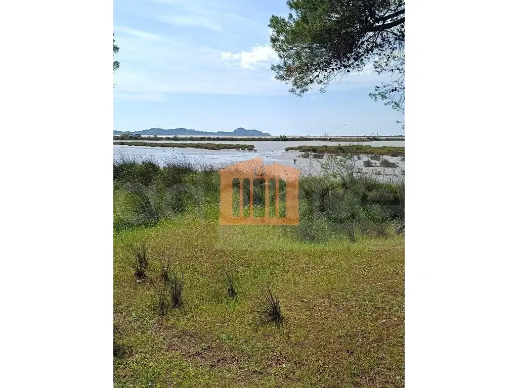 Parcela toke 30000 m²