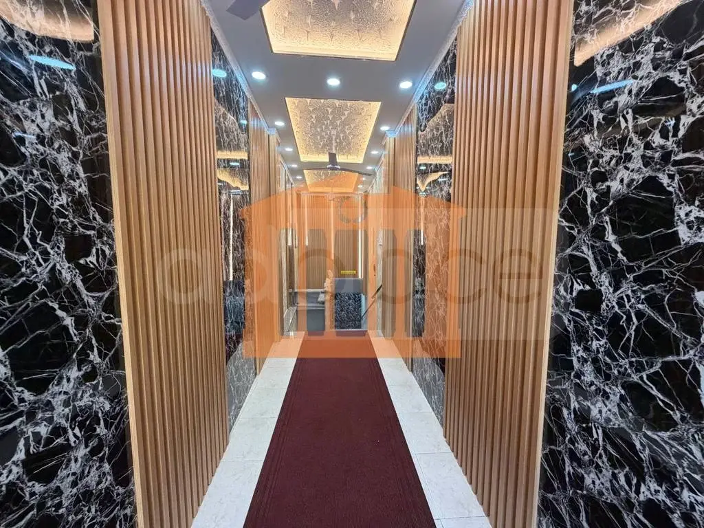 Pasuri të palujtshme komerciale 200 m²