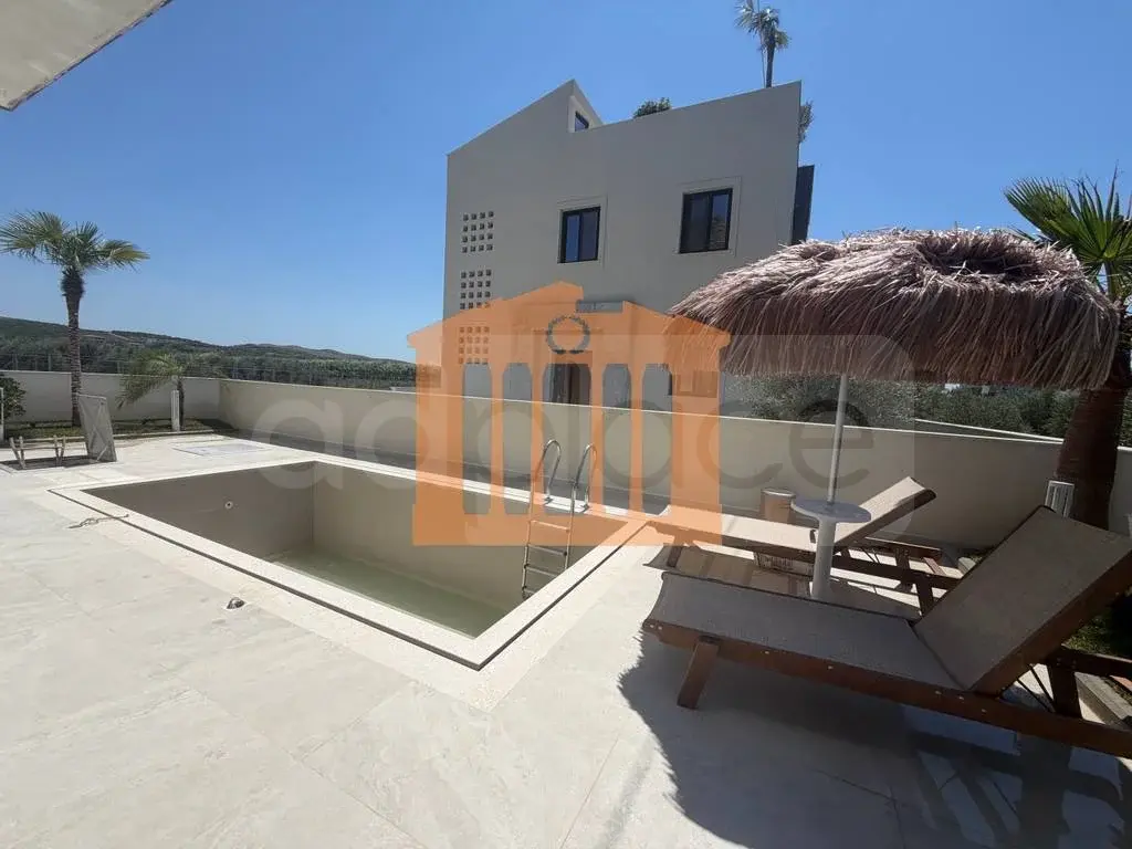 Vilë 167 m² 1 kati