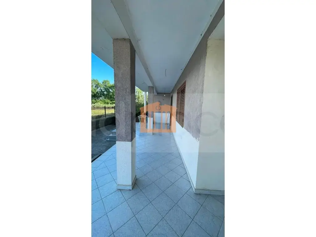 Vilë 150 m² 3 kati