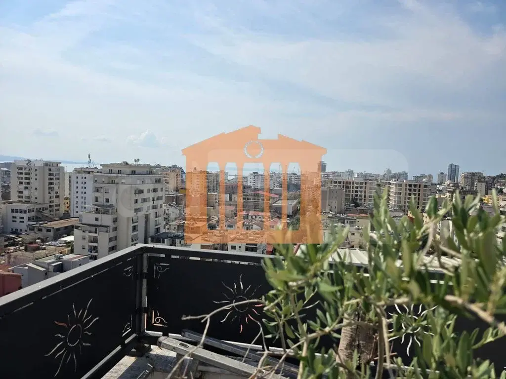 Apartament 1+1 dhoma 125 m² 11 kati