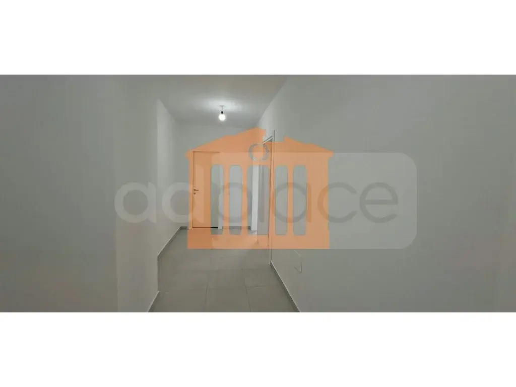 Apartament 1+3 dhoma 124 m² 1 kati
