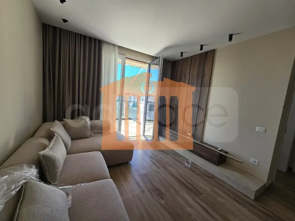Apartament 1+1 dhoma 42 m² 6 kati
