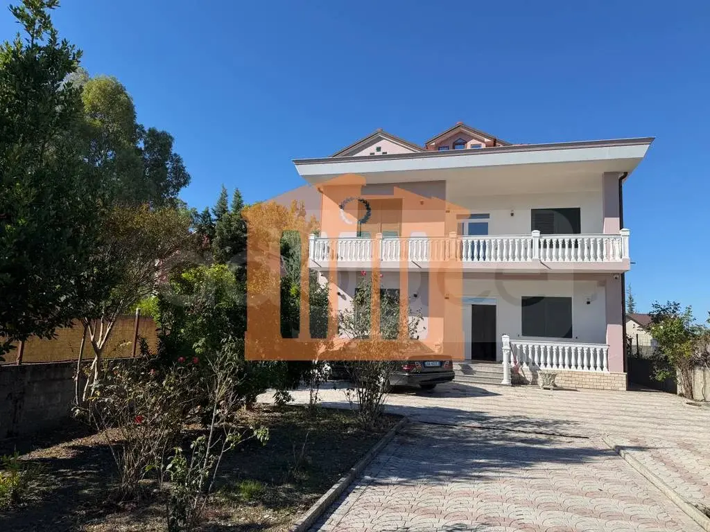 Vilë 112 m²