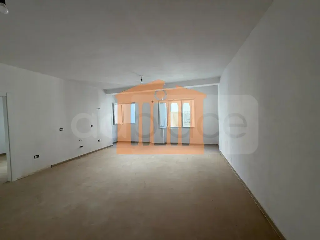 Apartament 1+1 dhoma 65 m² 3 kati