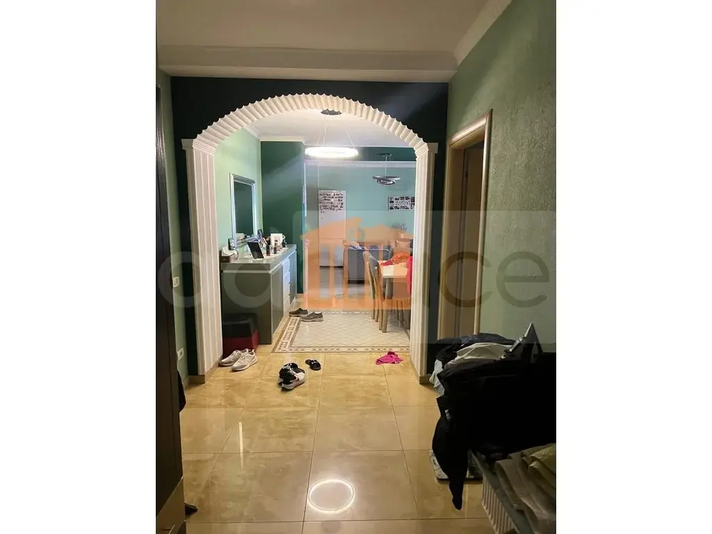 Apartament 1+3 dhoma 106 m² 4 kati