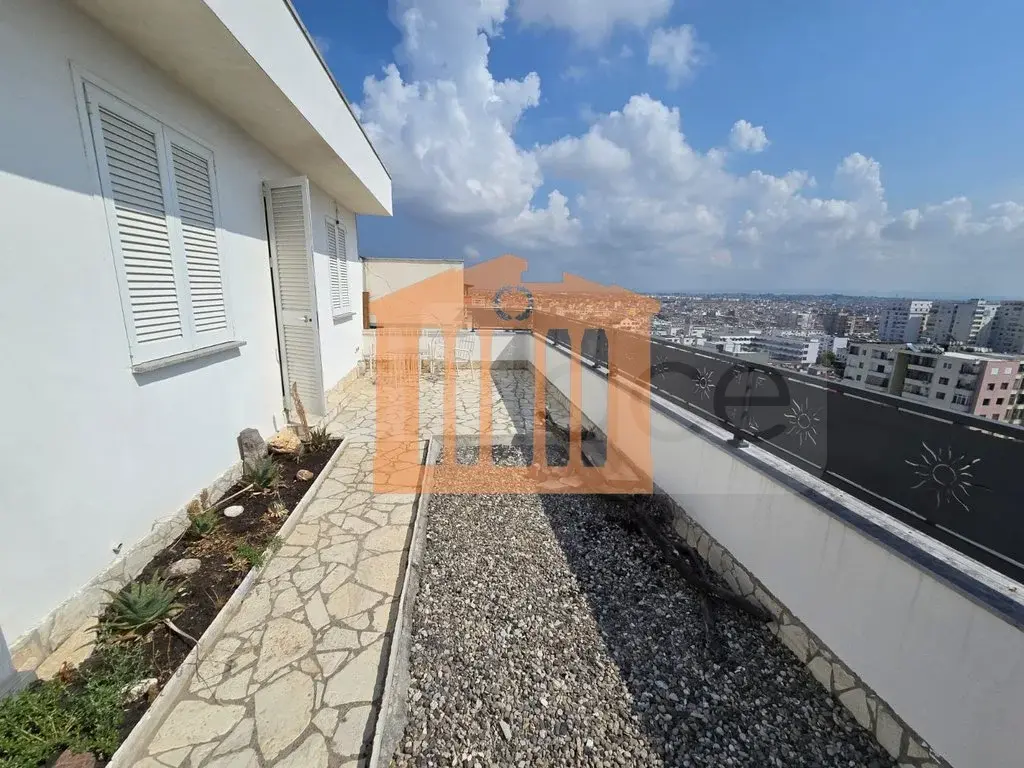 Apartament 1+1 dhoma 125 m² 11 kati