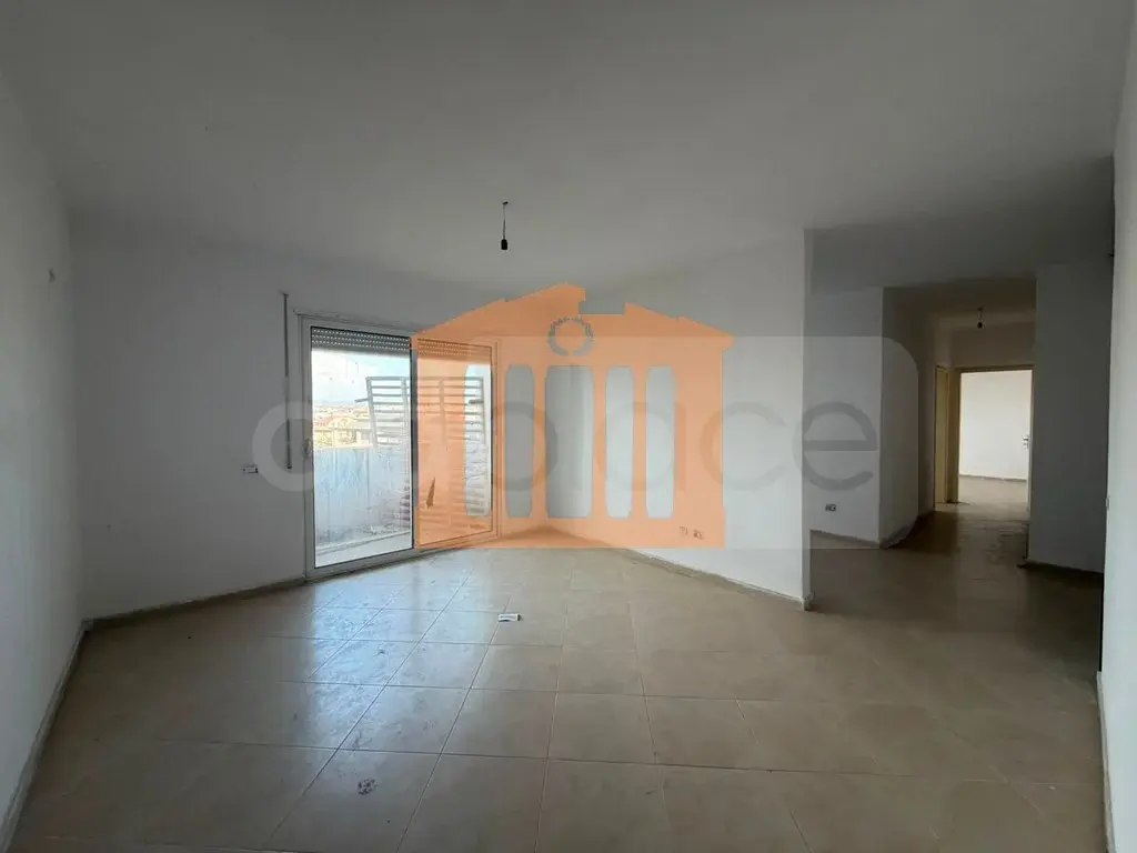 Apartament 1+2 dhoma 96 m² 3 kati