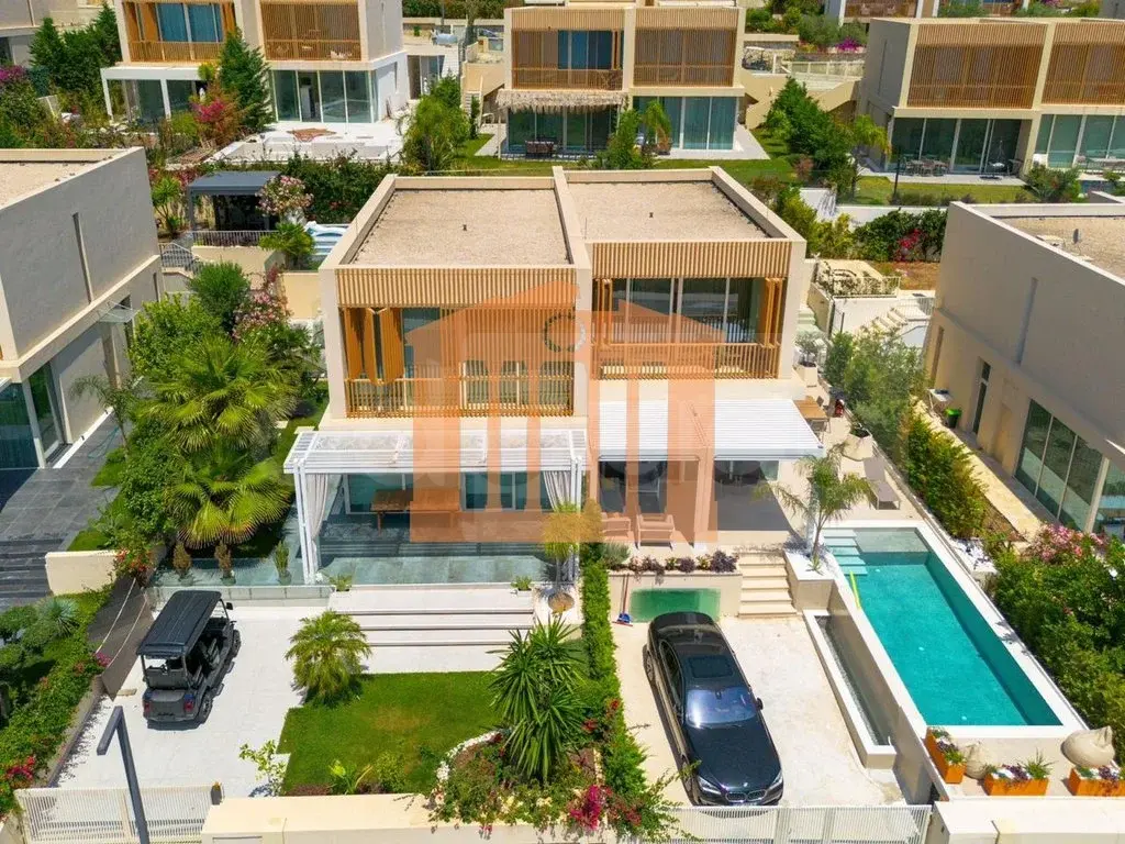 Vilë 150 m²