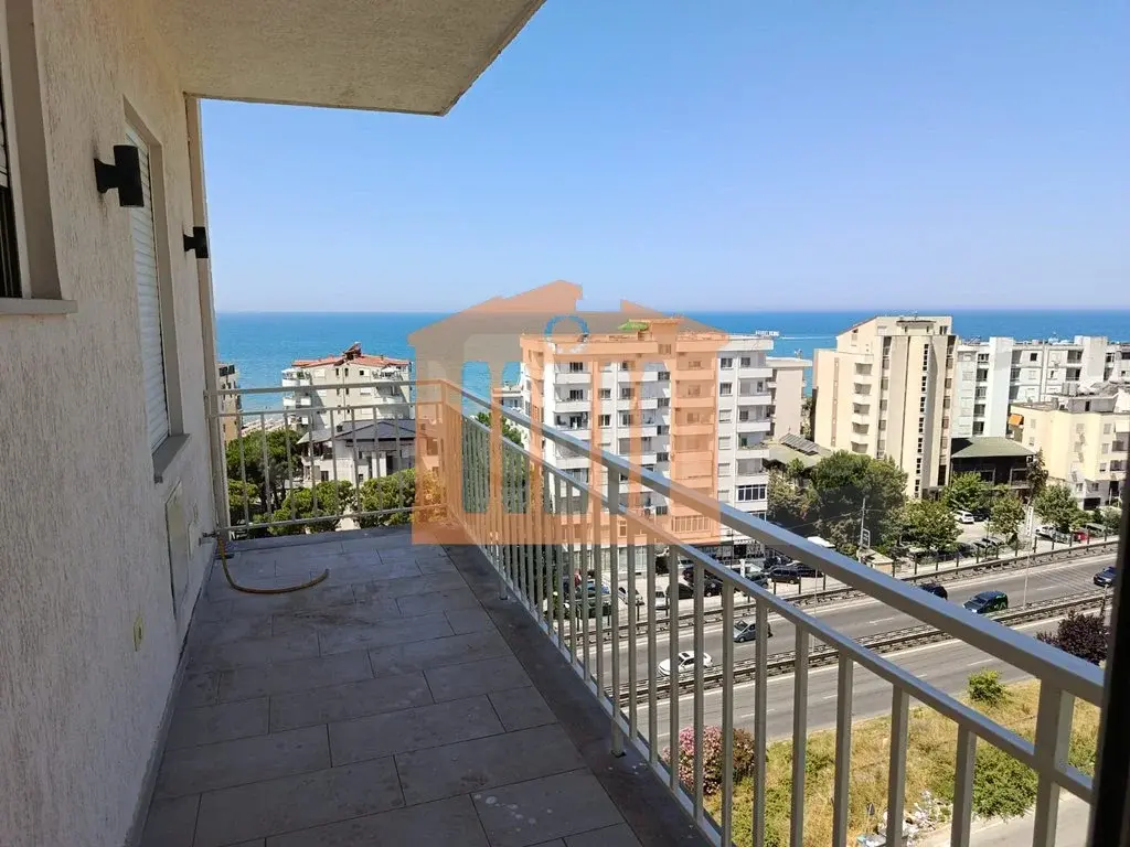 Apartament 1+2 dhoma 105 m² 8 kati