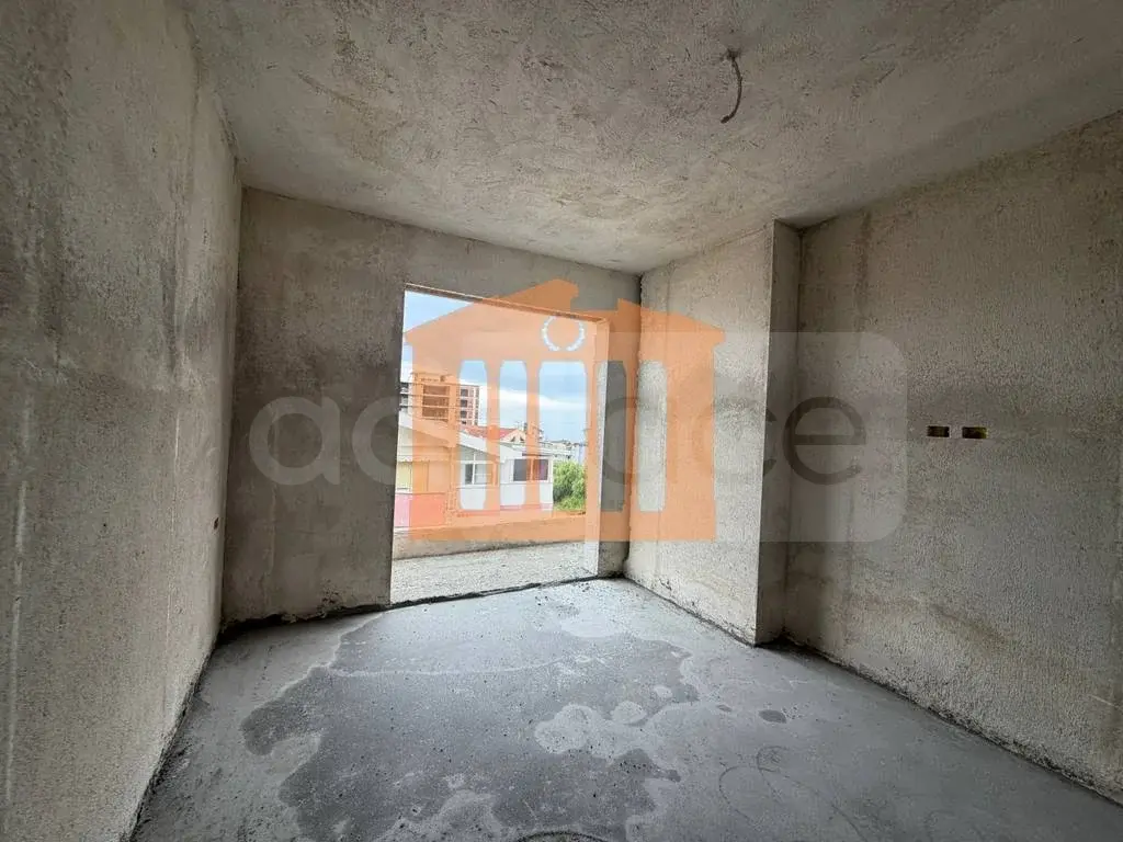 Квартира 1+1 комната 57 м² 5 этаж