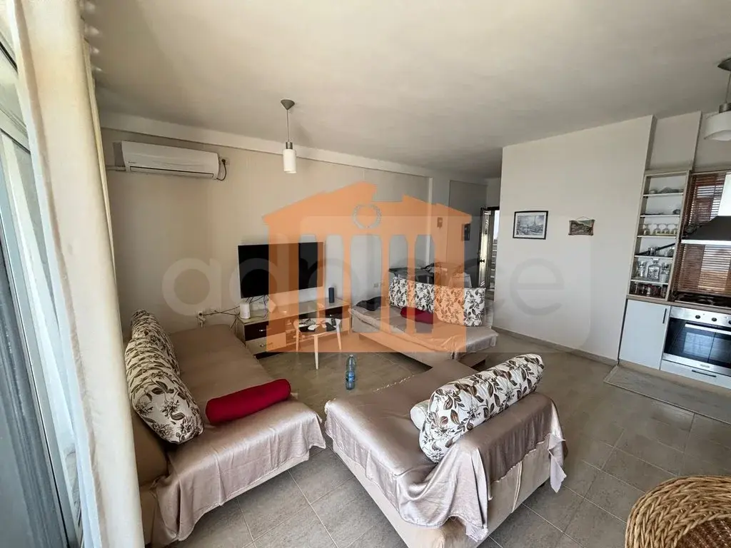 Apartament 1+1 dhoma 87 m² 2 kati