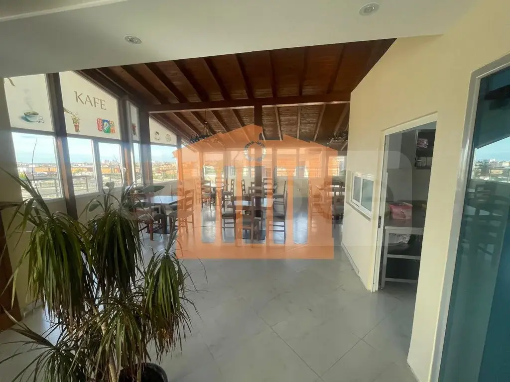 Pasuri të palujtshme komerciale 170 m²