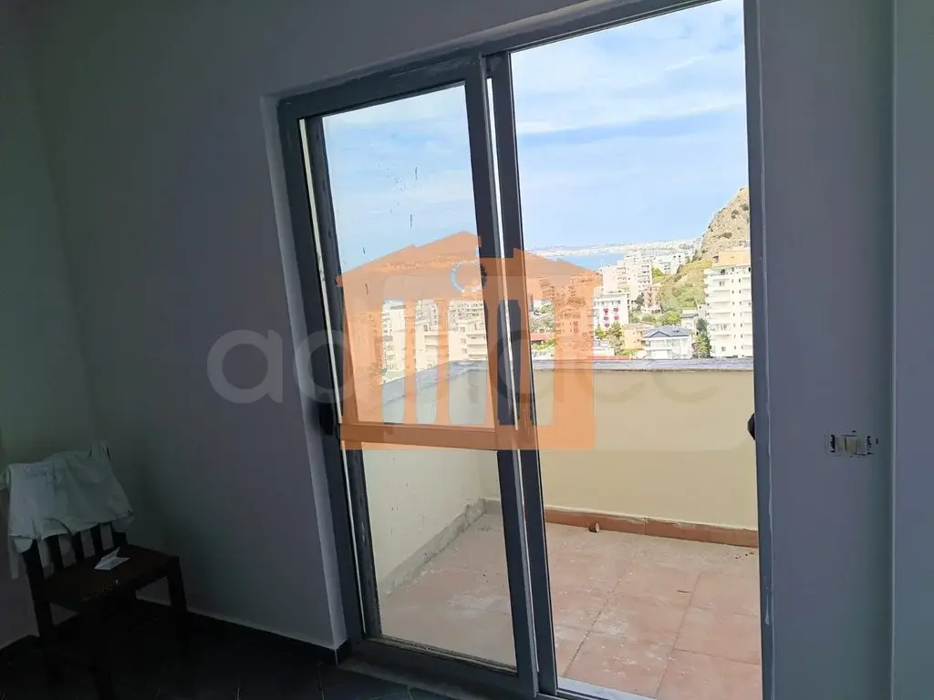 Apartament 1+1 dhoma 56 m² 3 kati
