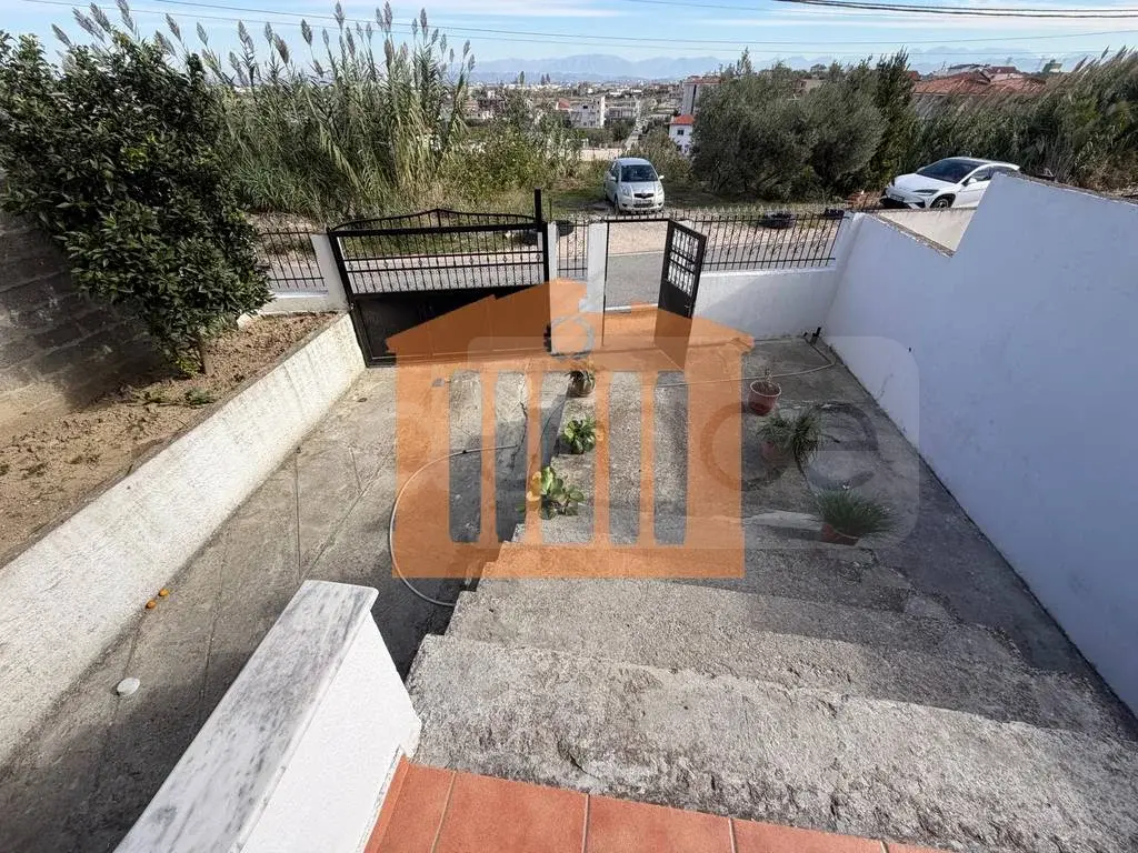 Vilë 400 m² 97 kati