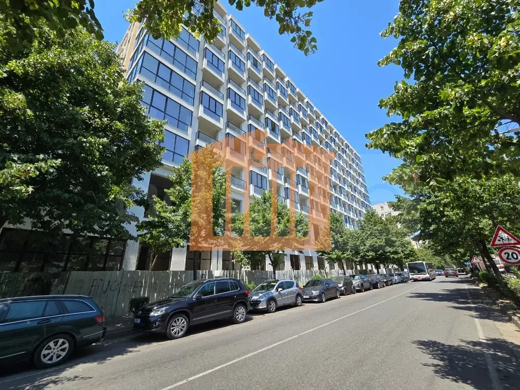 Apartament 1+2 dhoma 98 m² 2 kati