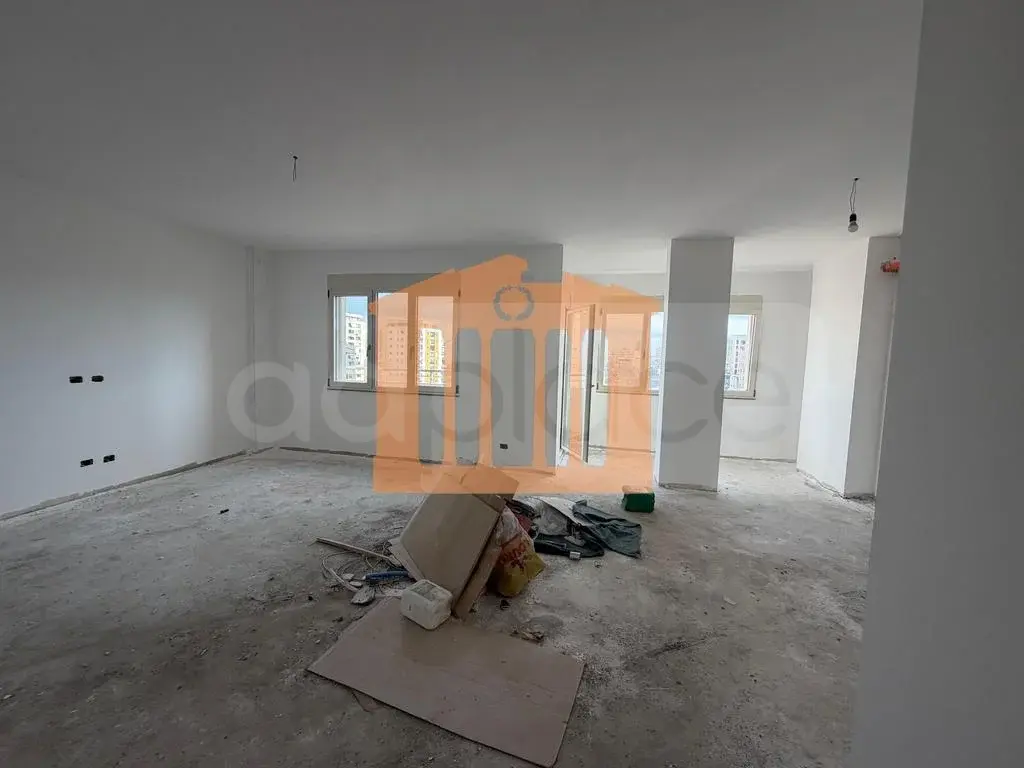 Apartament 1+2 dhoma 126 m² 6 kati
