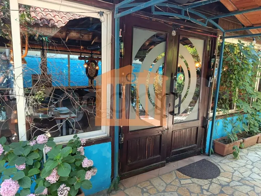 Pasuri të palujtshme komerciale 120 m²