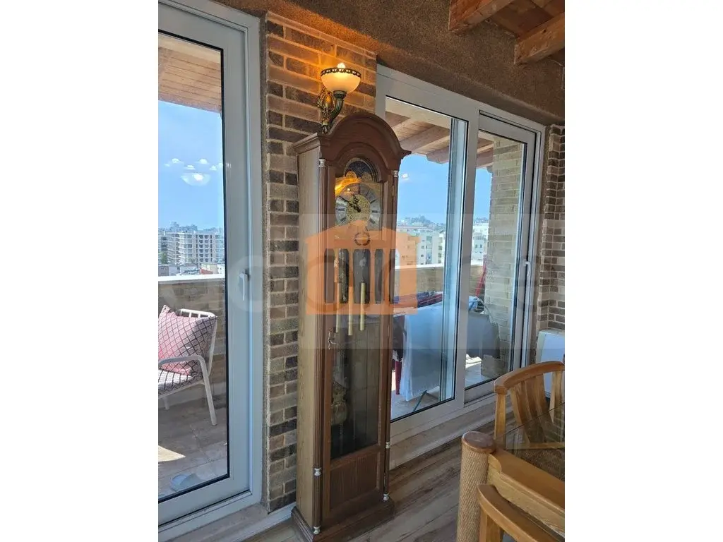 Apartament 1+2 dhoma 202 m² 10 kati