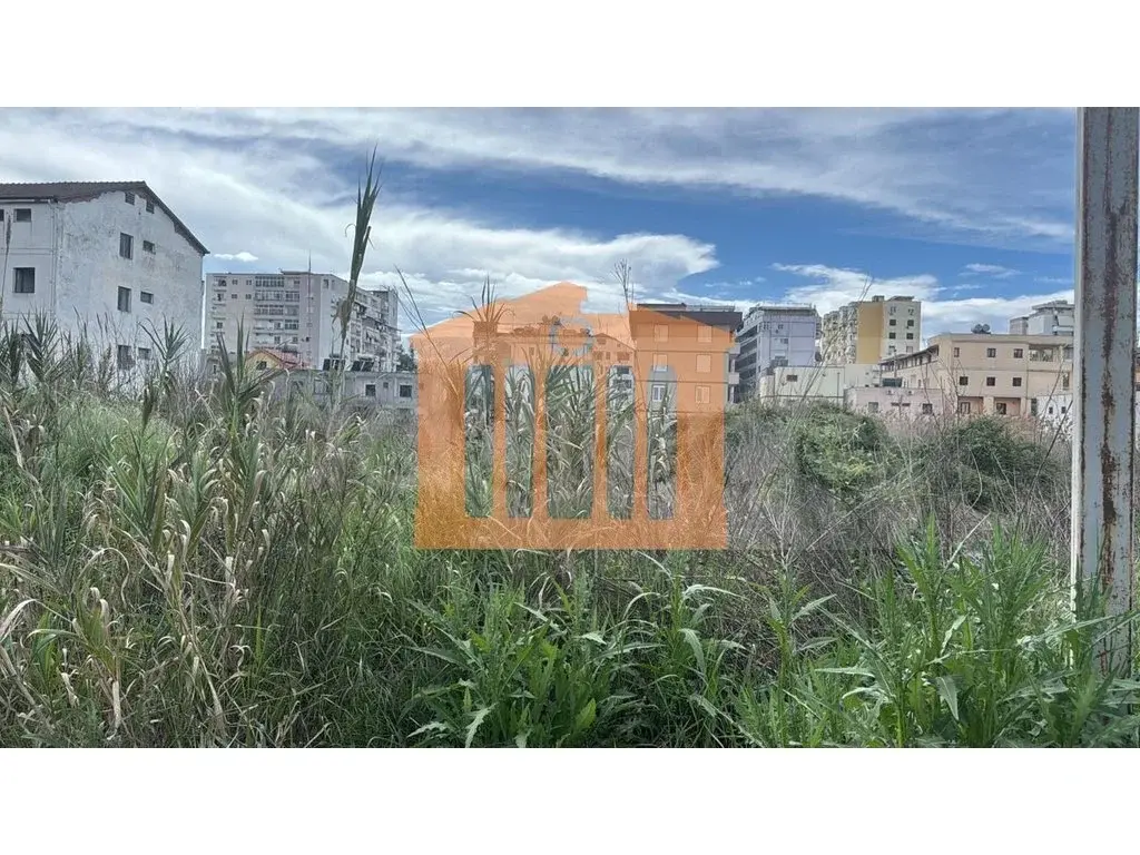 Parcela toke 800 m²