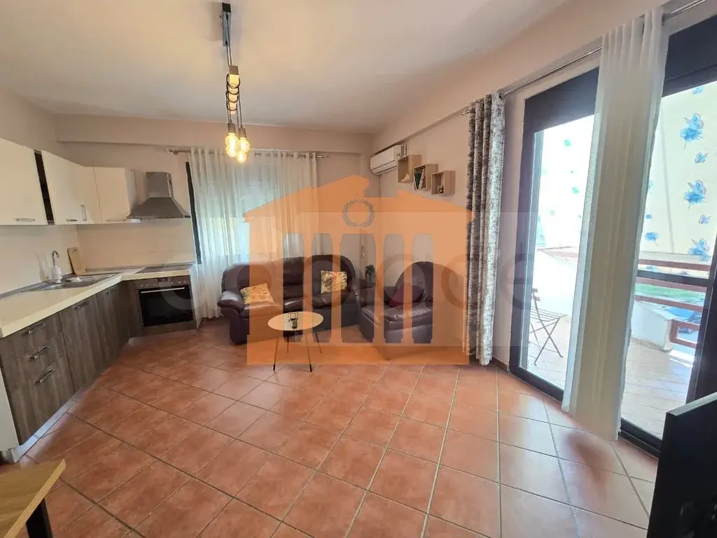 Apartament 1+2 dhoma 72 m² 2 kati