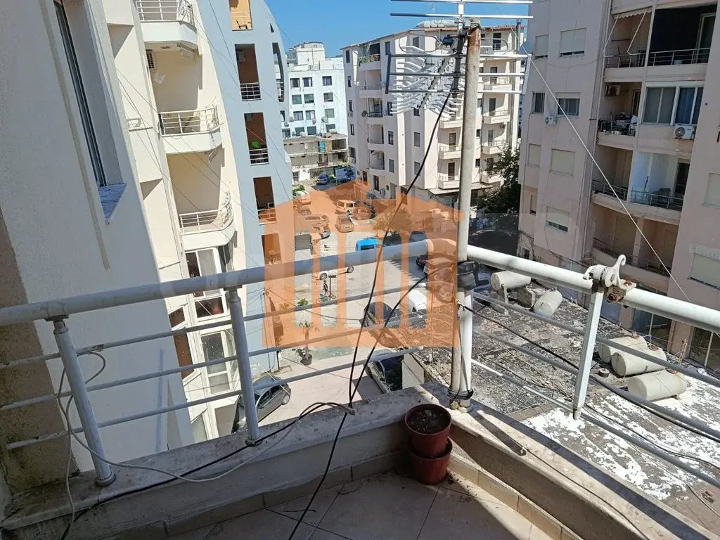 Apartament 1+1 dhoma 65 m² 5 kati