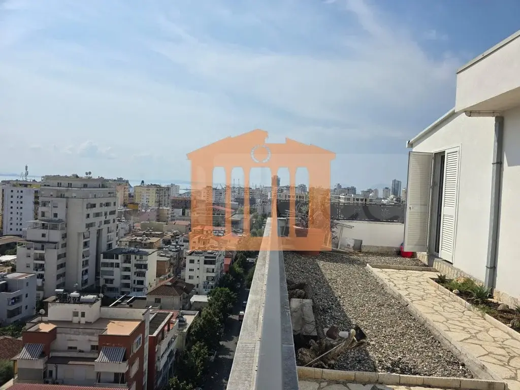 Apartament 1+1 dhoma 125 m² 11 kati