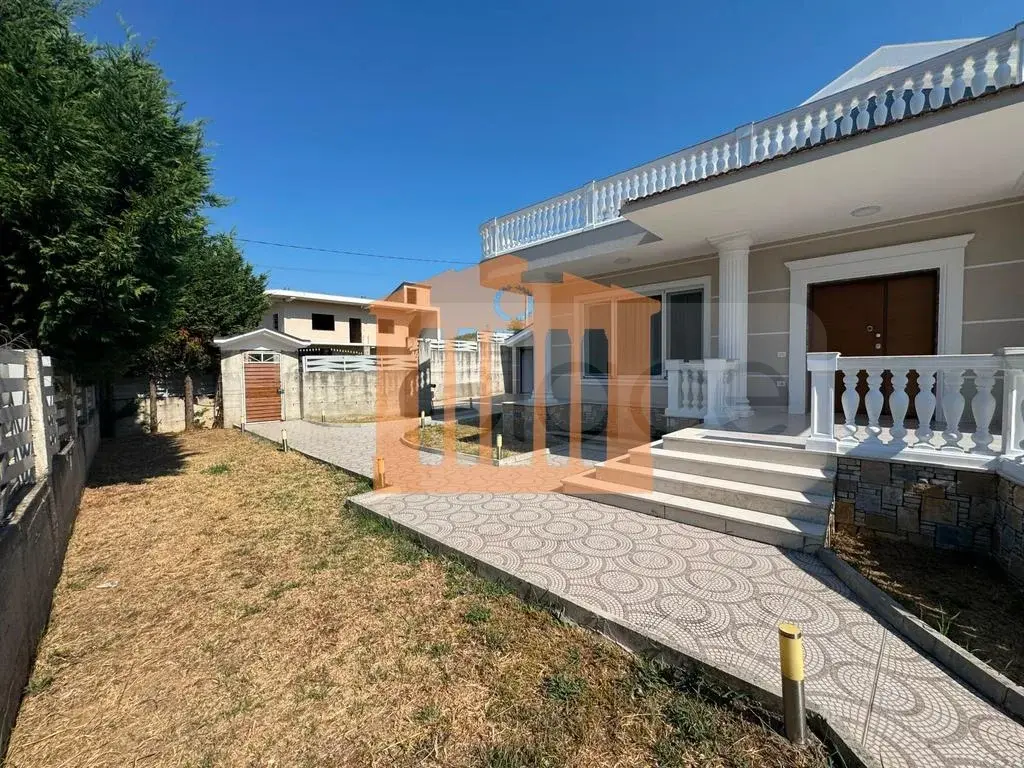 Vilë 402 m² 2 kati