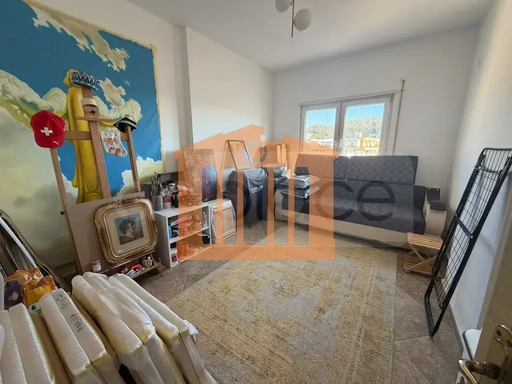 Apartament 1+2 dhoma 77 m² 6 kati