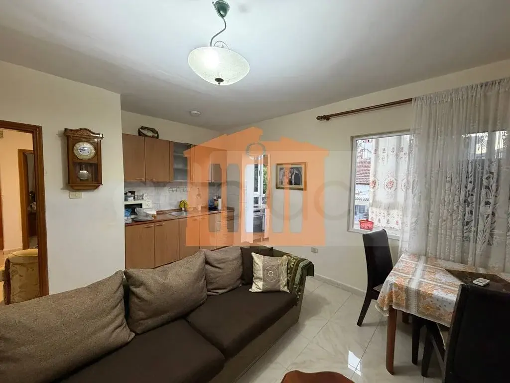 Apartament 1+2 dhoma 76 m² 3 kati
