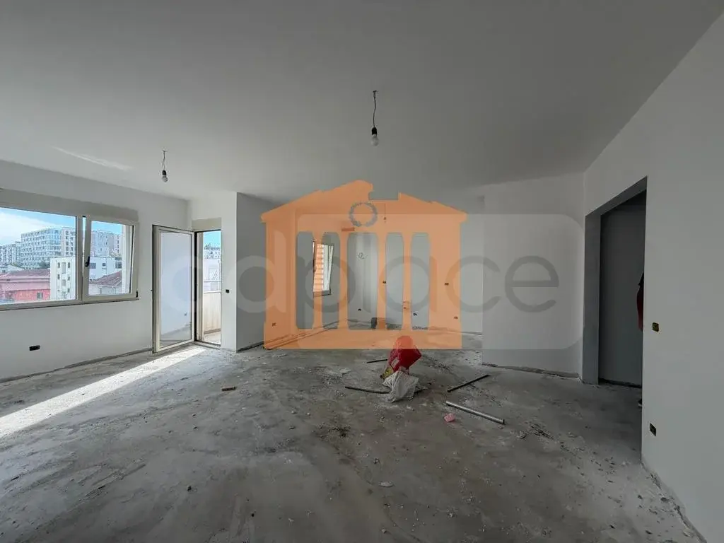 Apartament 1+2 dhoma 126 m² 3 kati