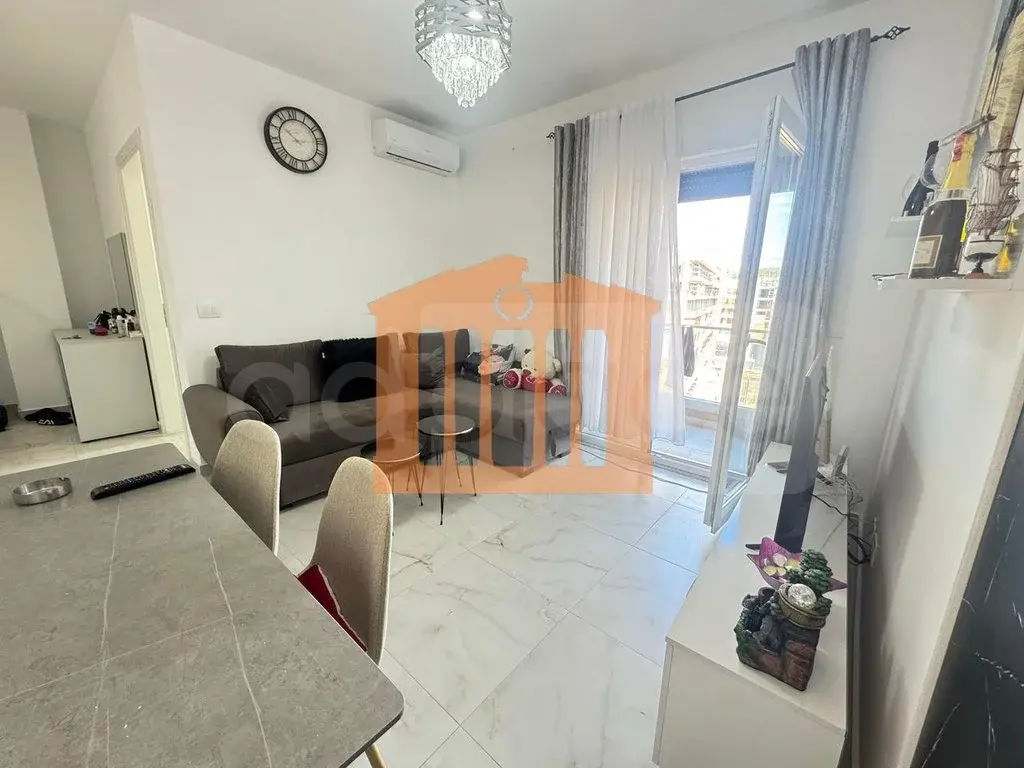 Apartament 1+1 dhoma 54 m² 5 kati