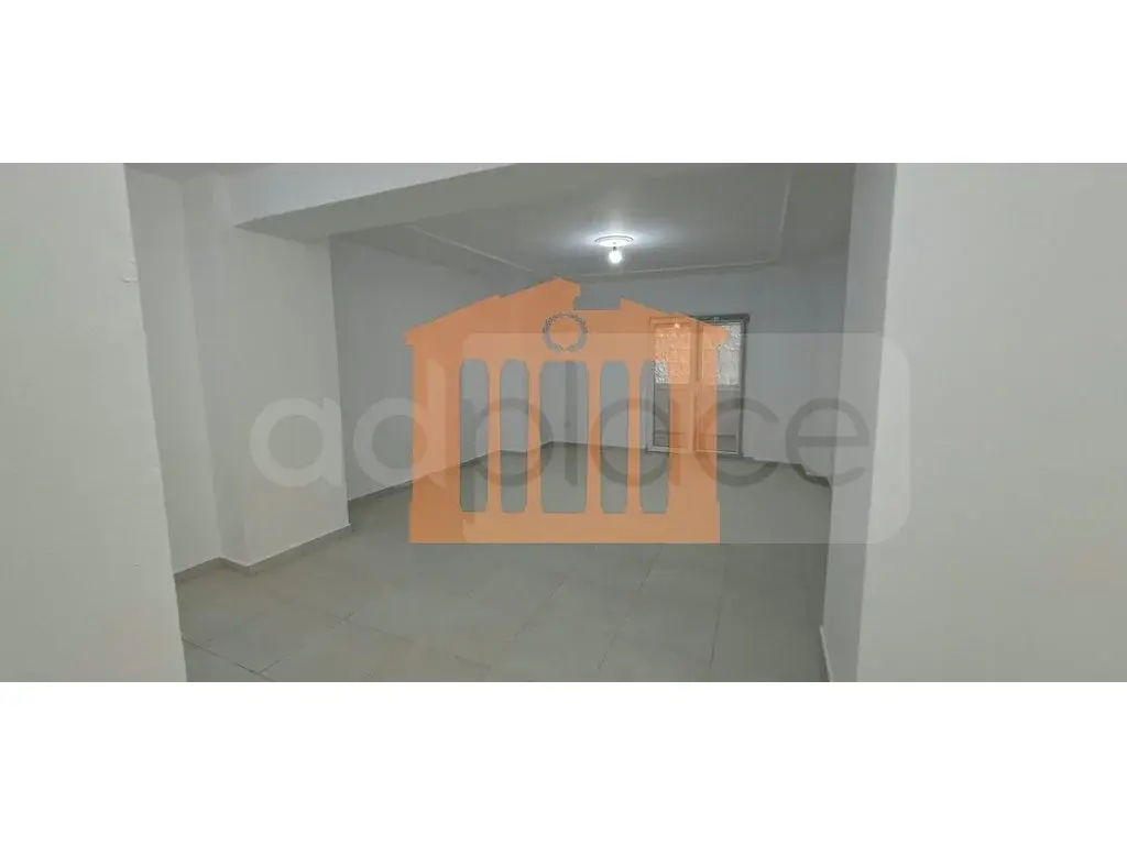 Apartament 1+3 dhoma 124 m² 1 kati