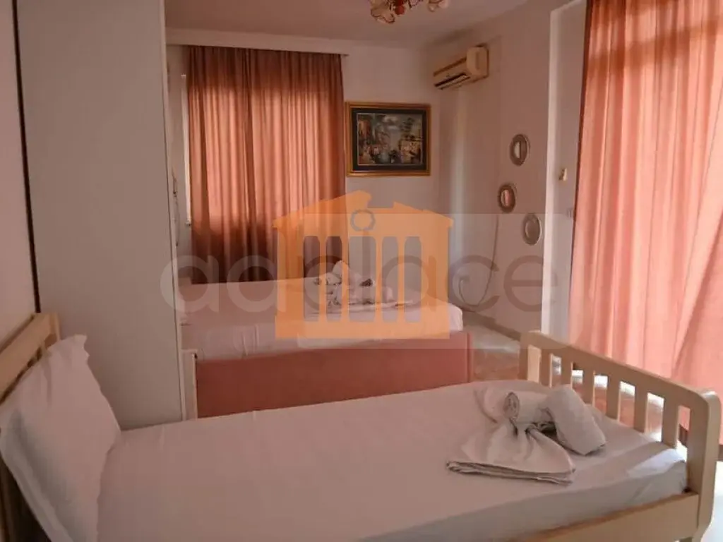 Pasuri të palujtshme komerciale 1000 m² 6 kati