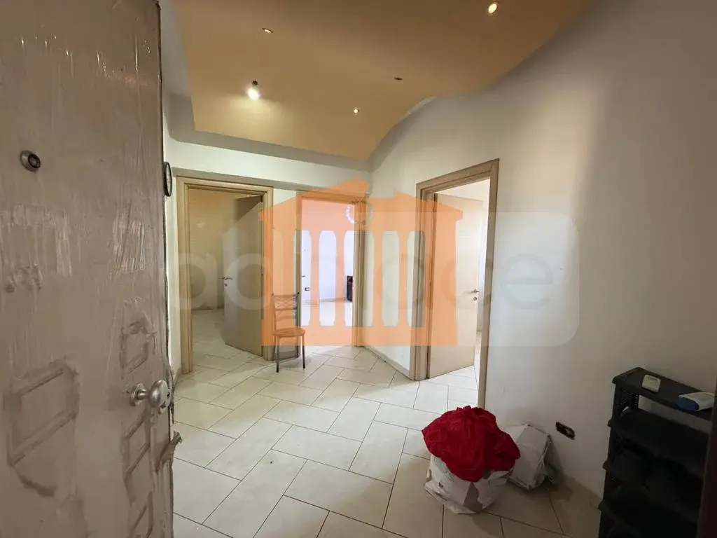 Apartament 1+3 dhoma 105 m² 5 kati