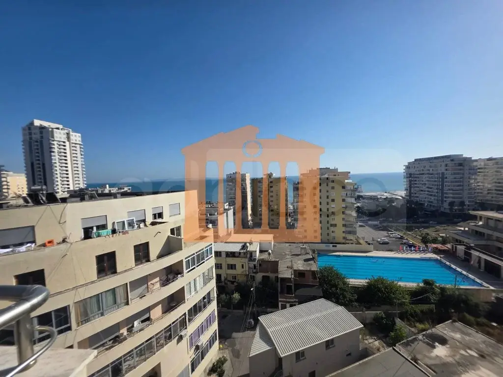 Apartament 1+3 dhoma 148 m² 5 kati