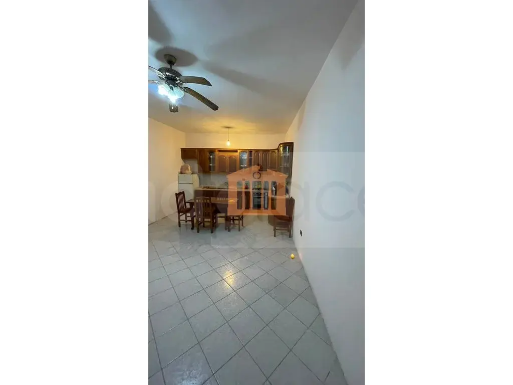 Vilë 150 m² 3 kati