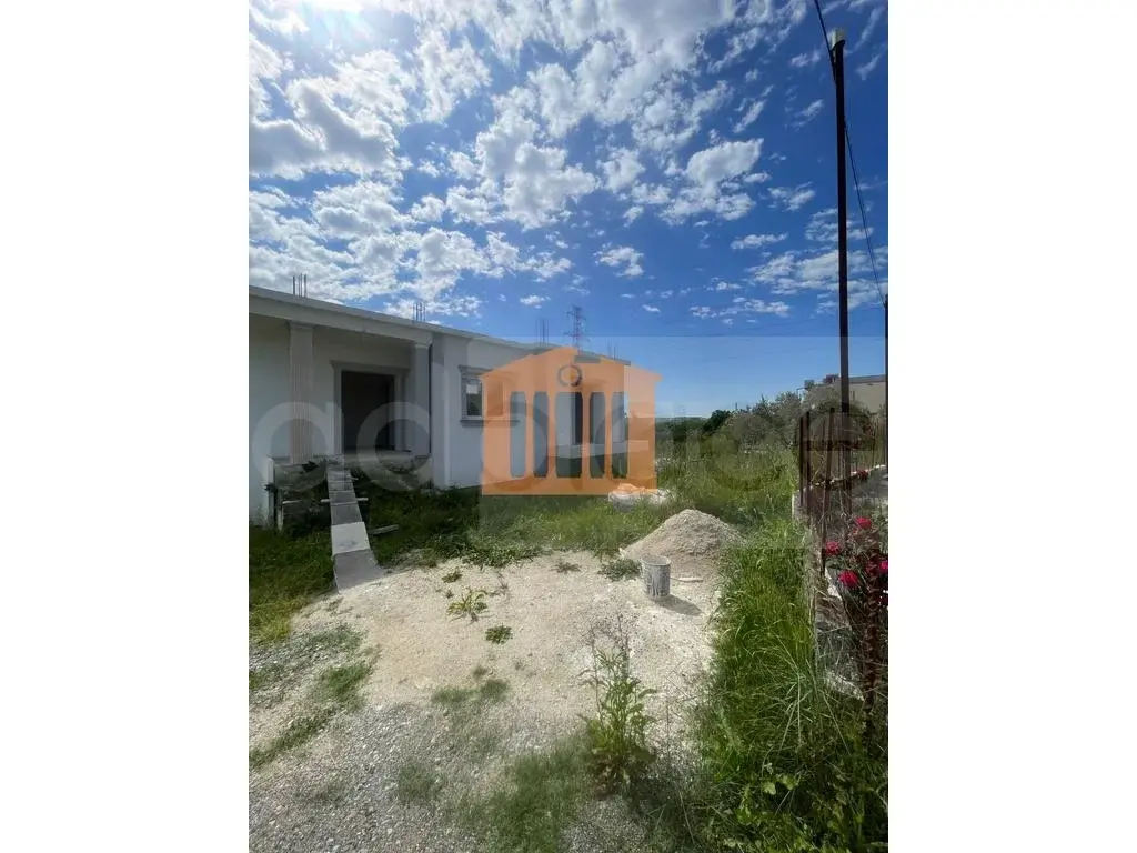 Vilë 111 m² 1 kati