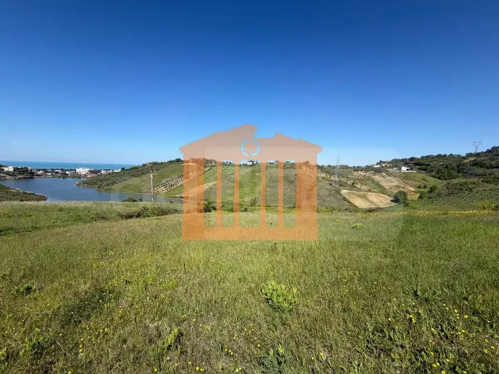 Parcela toke 5200 m²