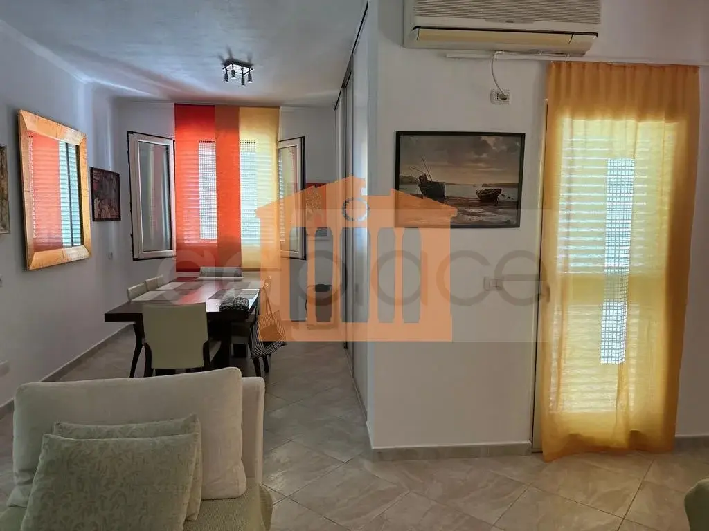 Apartament 1+2 dhoma 76 m² 3 kati