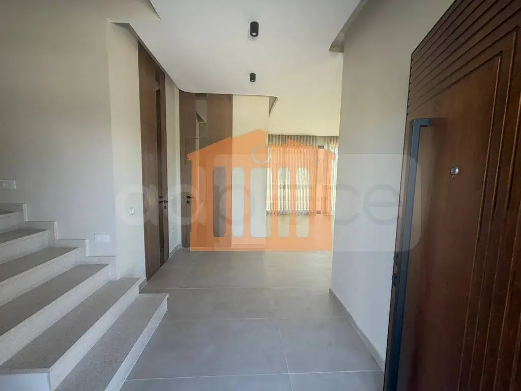 Vilë 167 m² 1 kati